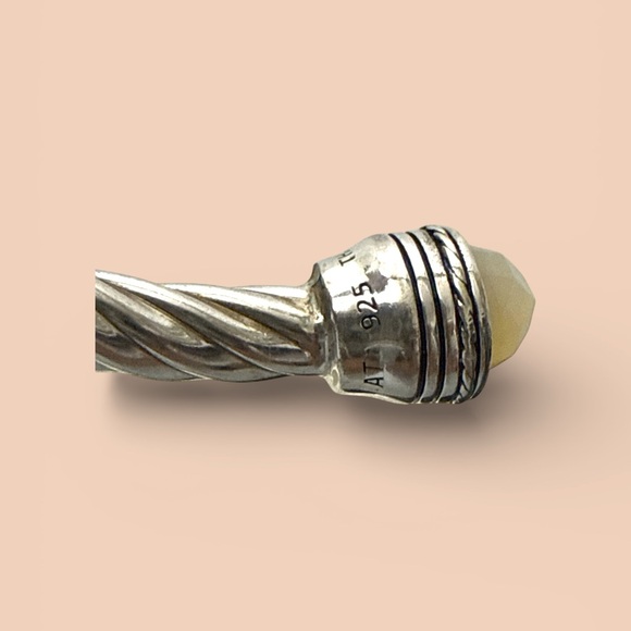 .925 Silver Twisted Open Cuff Bracelet with Mother of Pearl Stone - Picture 2 of 2